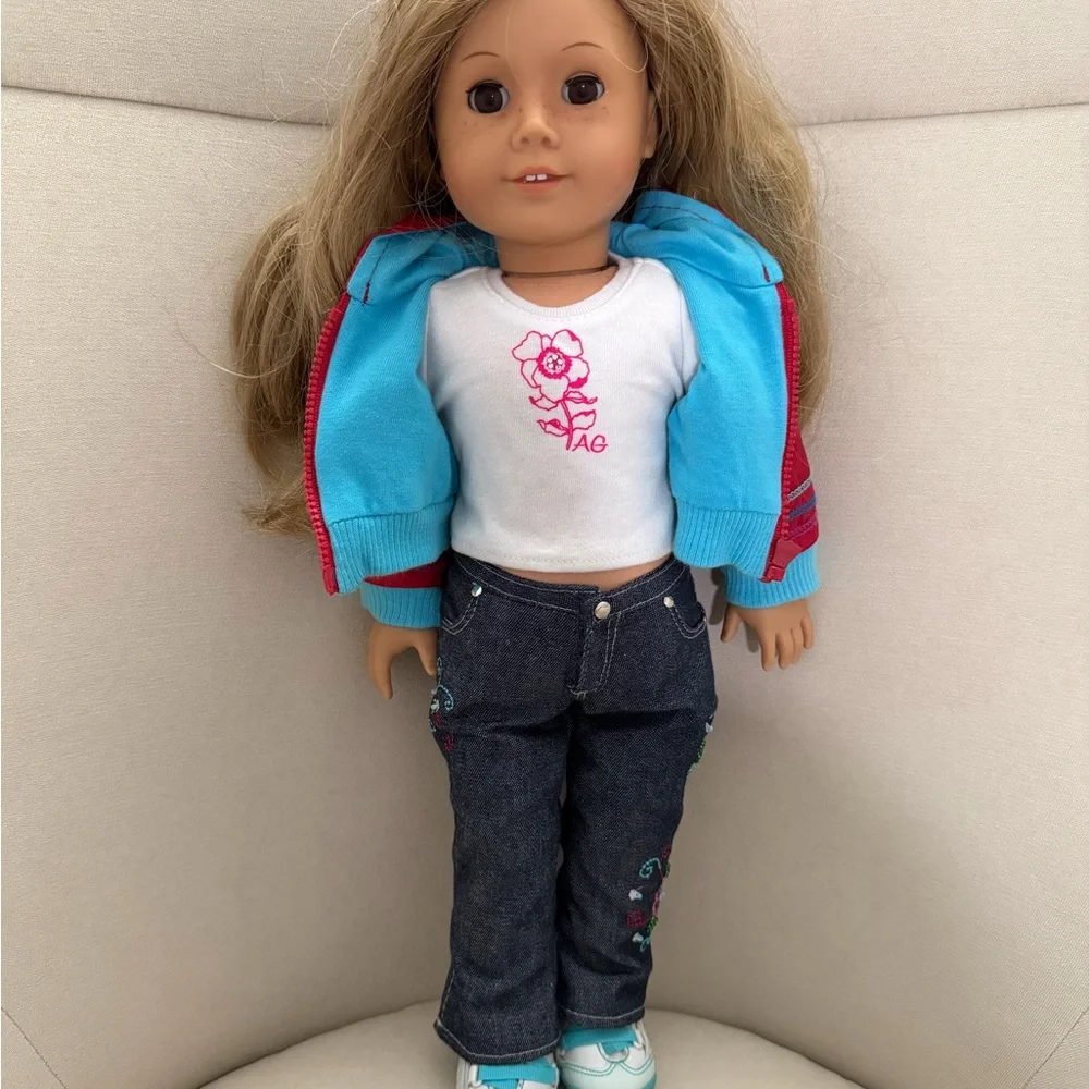 American Girl Doll with Red Jacket and Blue Jeans Truly me retired #24 - Picture 6 of 16
